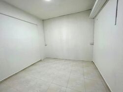 Clementi Avenue 2 Shopping Centre (D5), Retail #563203321